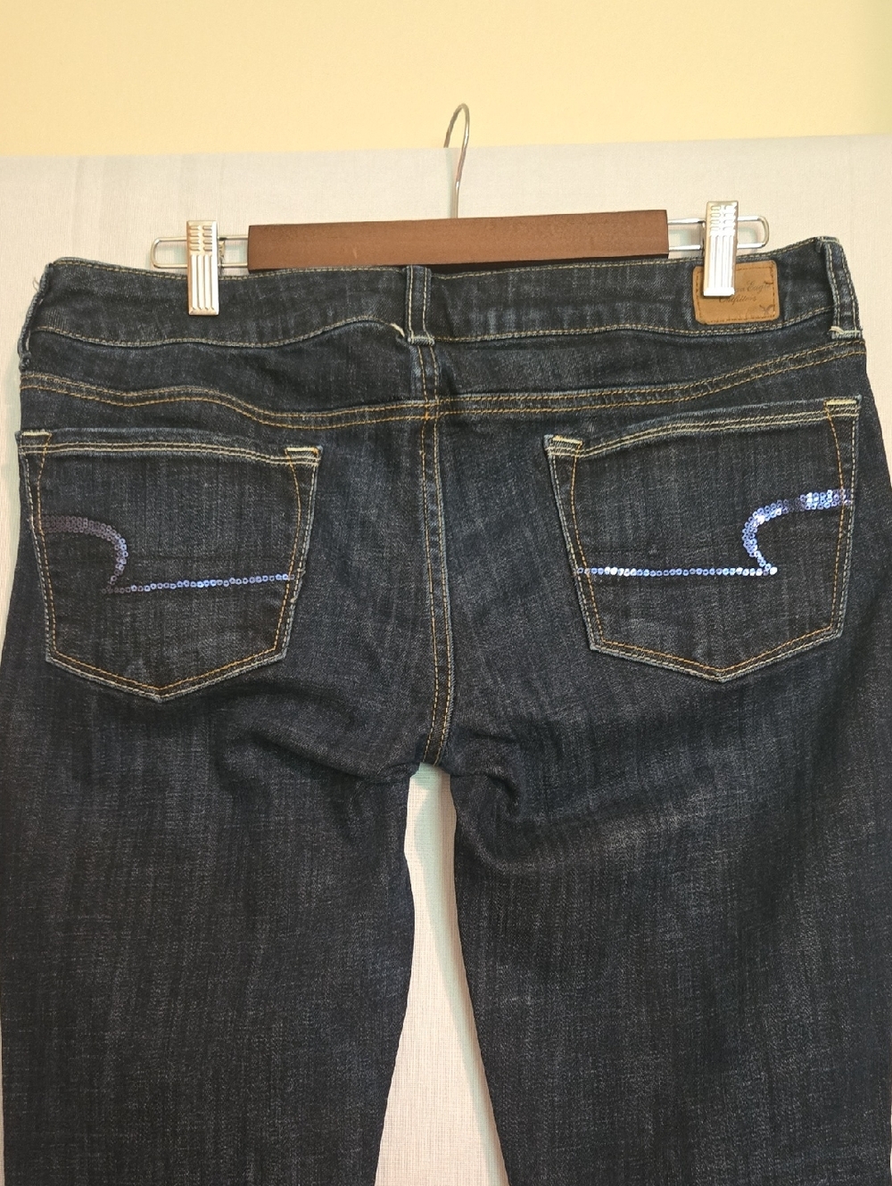 American Eagle Women's Dark Blue Embellished Back-Pocket Skinny Kick Jeans Sz 12